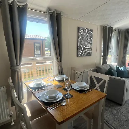 Host & - Tarn Feriehus